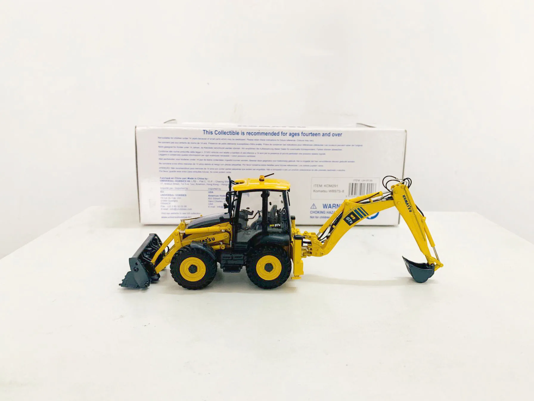 ミニカー 1/50 コマツ UH 8139 WB97S-8 ローダー Universal