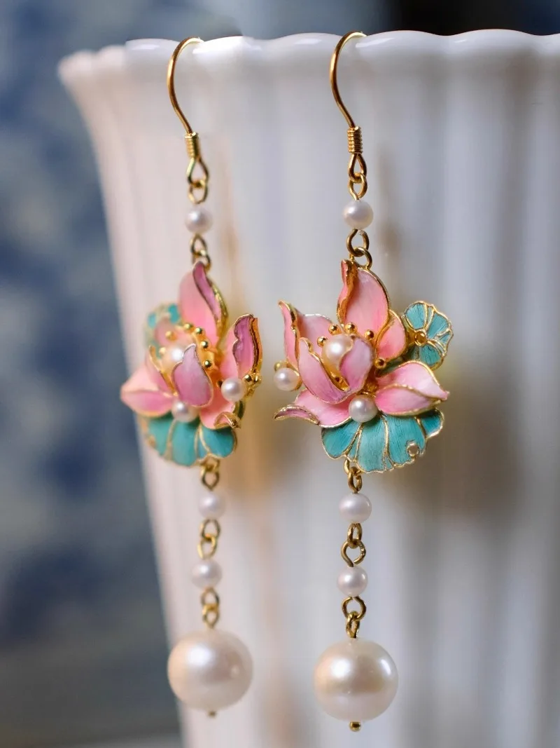 Chinese Style Retro Ethnic Imitation Emerald Filigree Lotus Pearl Earring for Women Party Gift Wedding Classical Elegant Jewelry