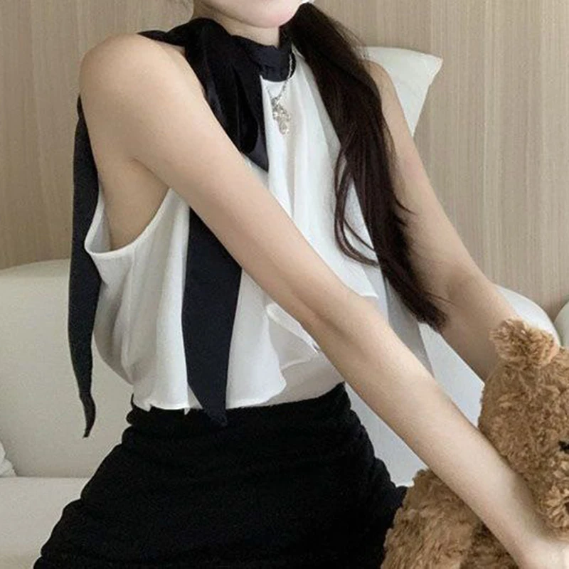 Chiffon shirt female summer French sexy off-the-shoulder neck design sense niche sweet spice sleeveless top