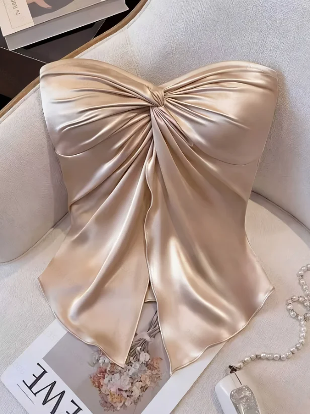 2026 Nouvelle Collection Été Chemisier Femme Sans Manches Sans Bretelles Coupe Slim Sexy Q3993