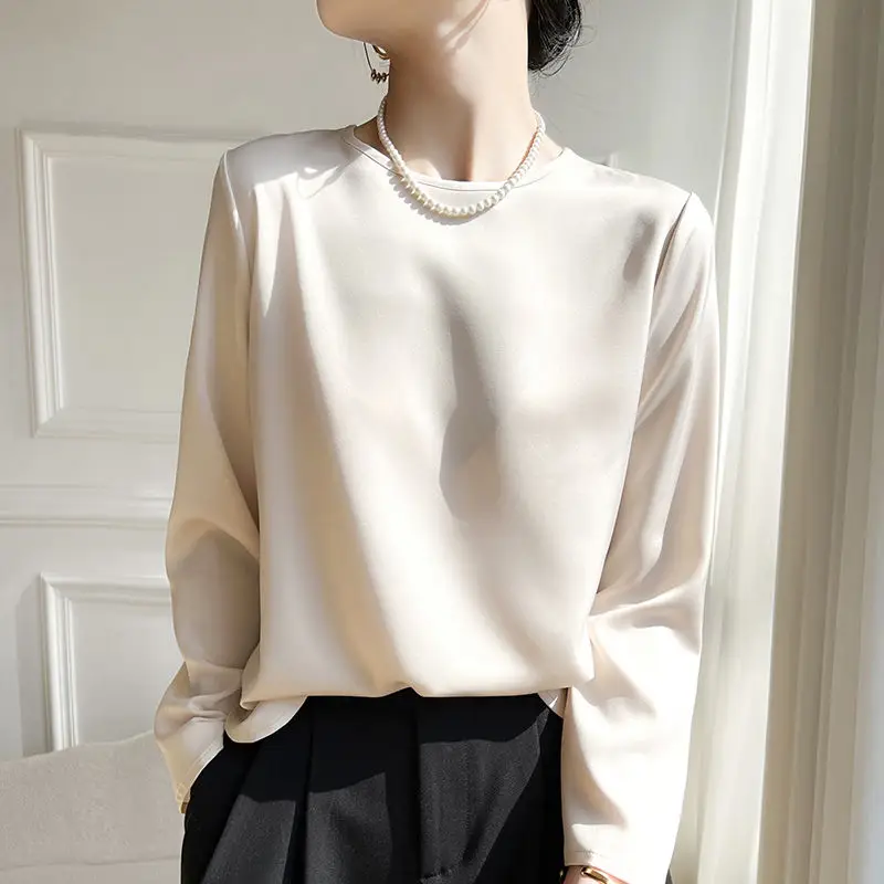 ZZ154 2024 Women's New Minimalist Style Loose Base Silk Versatile Long Sleeve Wear Solid Color Temperament Commuter Top 4