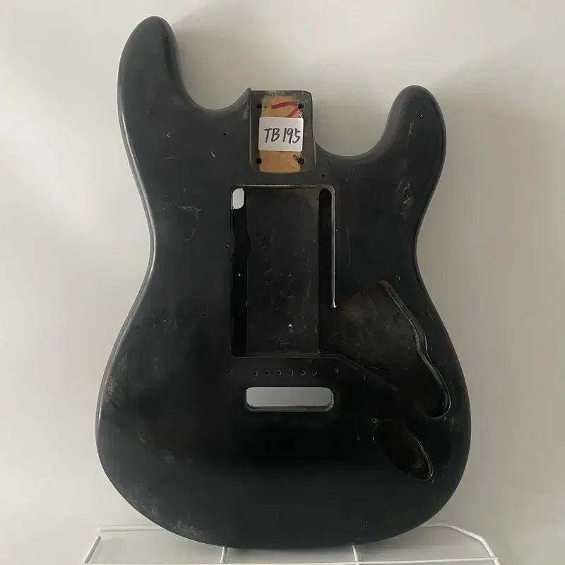 Tb195 Originale E Originale Ibanez Gio Grx Corpo Per Chitarra Ssh & Sss & Hsh Pickup Ponti Fissi In Legno Massello Paits Nere Danni Sueface