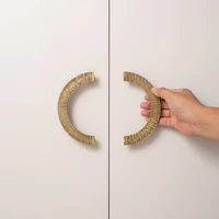 Poignée de porte d'armoire en bronze demi-lune faite à la main, boutons de tiroir de bureau, quincaillerie de meubles, accessoires de cuisine 3