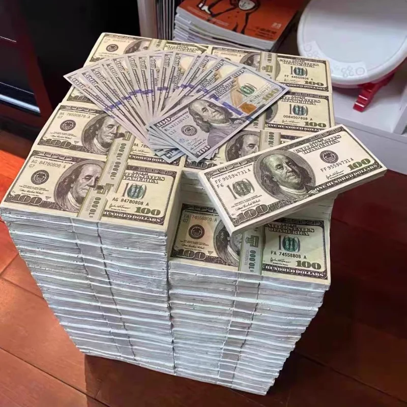 Sgabello a forma di dollaro in resina