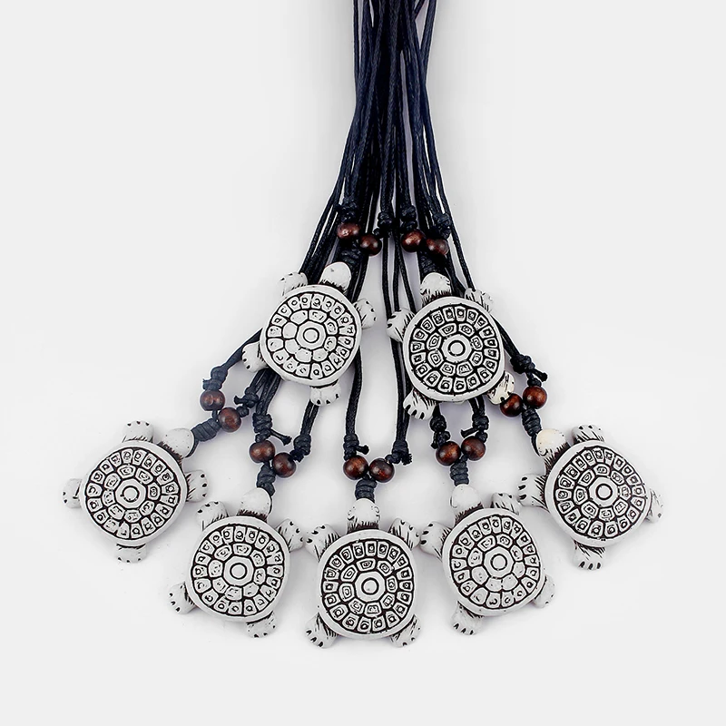 12pcs/lot Ethnic Totem Patterned Turtle Resin Pendant Necklace Faux Yak Bone Charms Necklaces Fashion Jewelry Wholesale