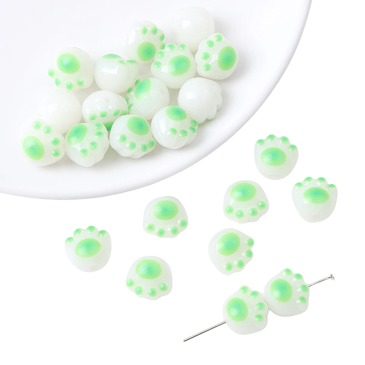 Charming Acrylic Cat Claw Bead Set for Handmade Jewelry Crafting