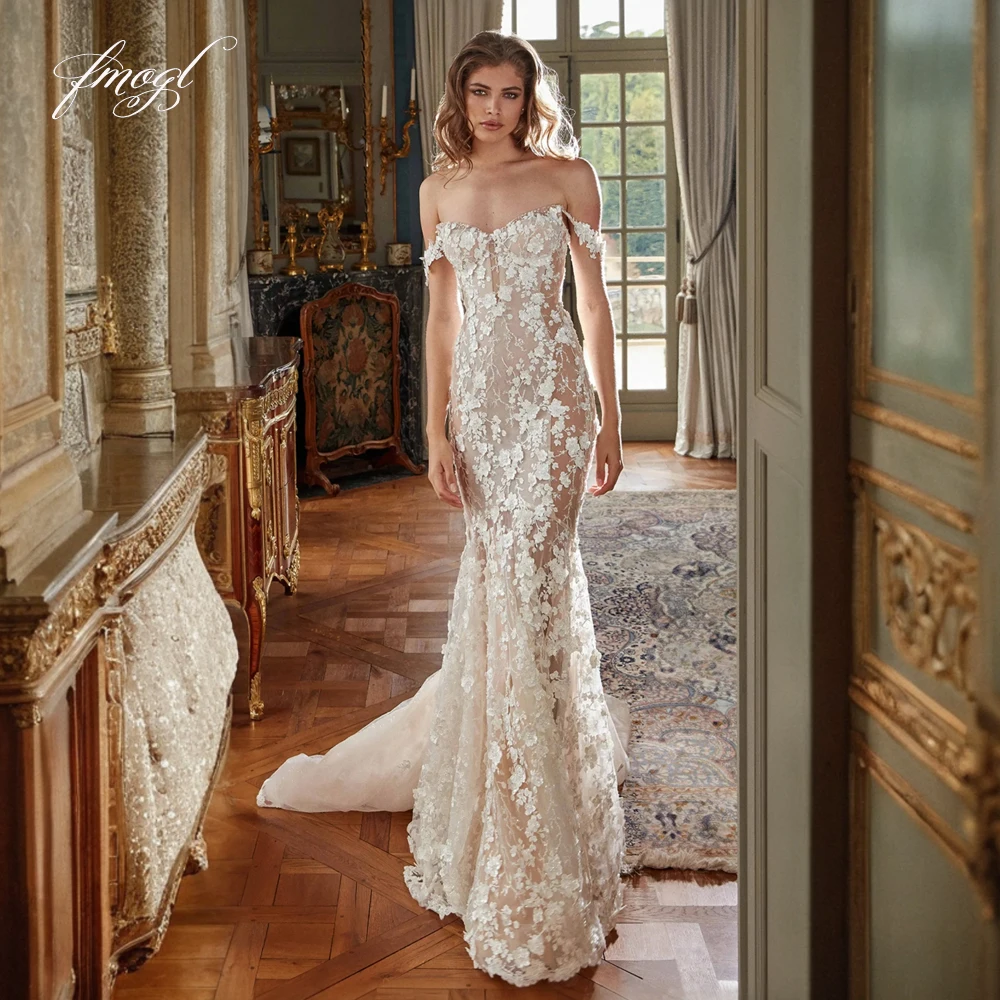 Customized Elegant Boat Neck Spaghetti Straps Lace Mermaid Wedding Dress Illusion Beaded Pearls Court Train Trumpet Bridal Gown 1