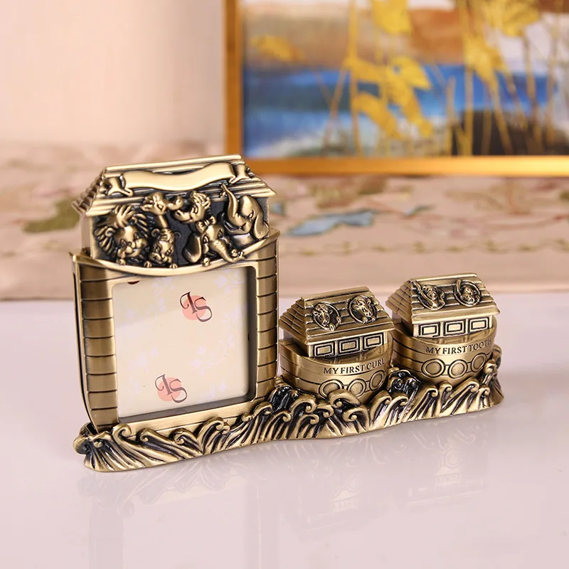 Fetal Hair Box Metal Keepsake Tooth and Curl Box European Style Baby Collection Box for Kids Children Gifts