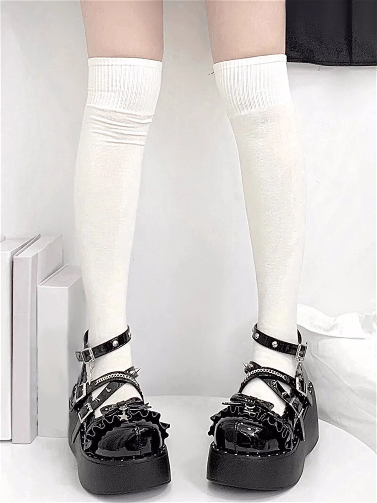 

Lolita Girls Shoes Cosplay Round Head Thick Bottom Sweet Solid Color Rivet Star Ruffle Bowknot Pu Metal Chain 6.5cm Shoes