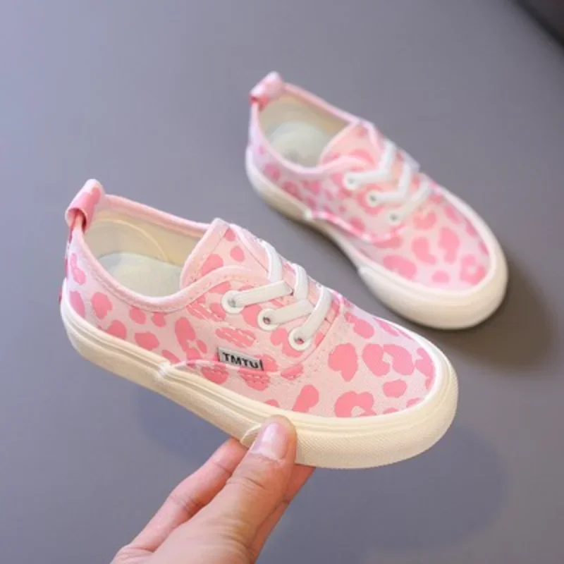 Рисунок 3 - Детская повседневная обувь Zapatillas