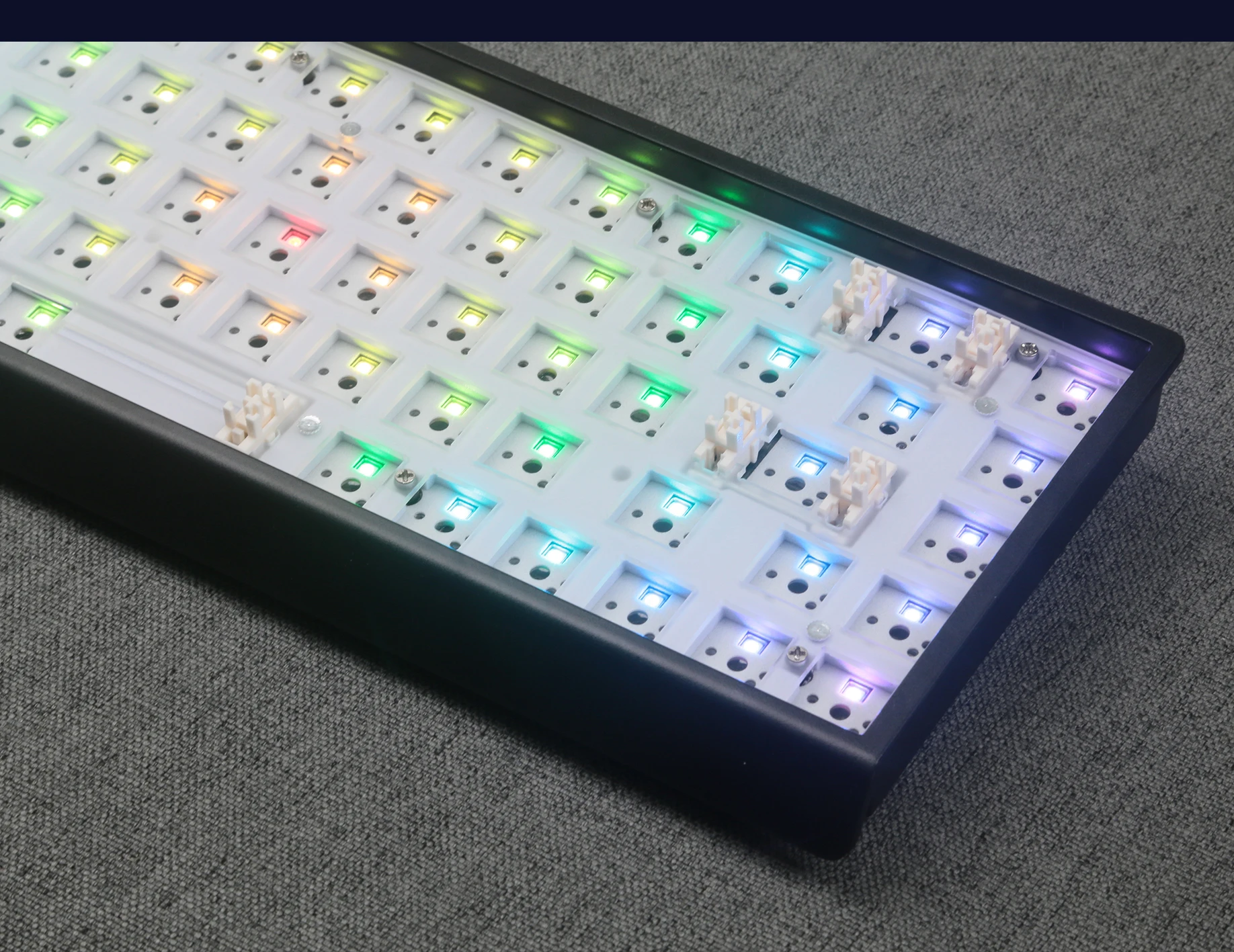 GMK68 3가지 모드 기계식 키보드 핫스왑 RGB 게이밍 키보드 DIY 키트