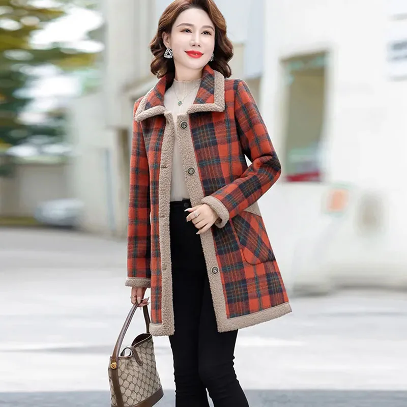 

New Autumn Winter Long Plus Fleece Granule Woolen Coat Middle-aged Womens Warm Cotton Jacket Female Casual Plaid Parker Overcoat