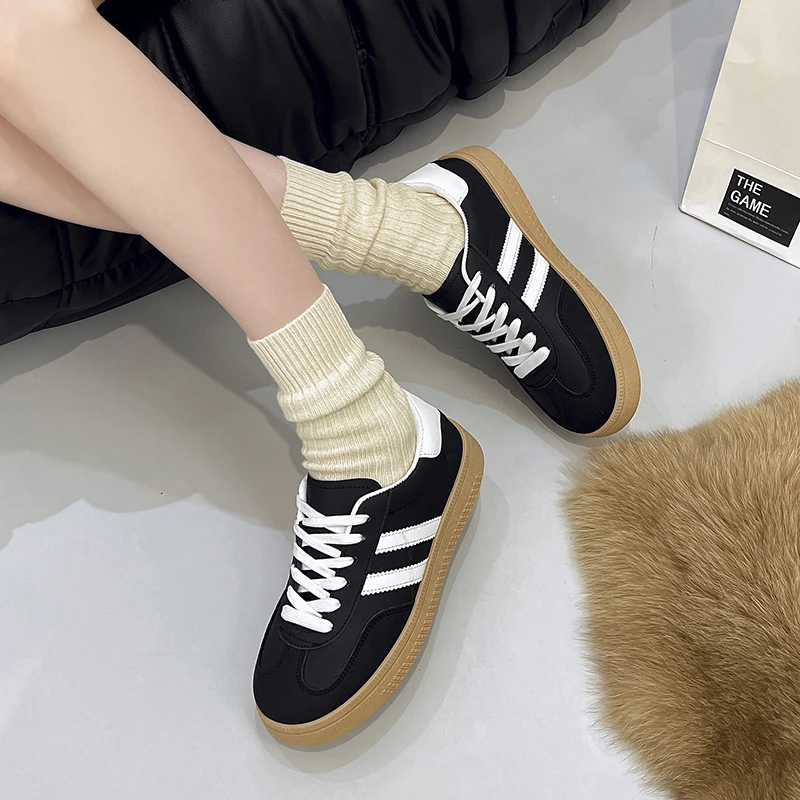 2025 New Fashion Trend Women's Casual Shoes College Style Wide Toe Soft Comfortable Flat Shoes Outdoor Casual Sports Shoes 35 2025 New Fashion Trend Women's Casual Shoes College Style Wide Toe Soft Comfortable Flat Shoes Outdoor Casual Sports Shoes - Image 5