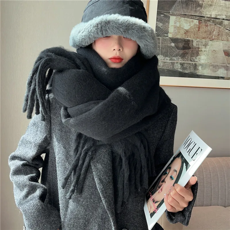 Winter Women&rsquo;s Scarfs Cashmere Shawls Wraps Female Solid Long Hijab Stoles Pashmina Bufanda Tassel Autumn Lady Headband