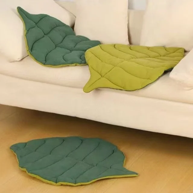 Soft Cotton Cat Bed Mat Leaf Shaped Kitten Puppy Dog Sleep Blanket Double Sided Washable Pet Floor Rug Home Comfort Pad 4