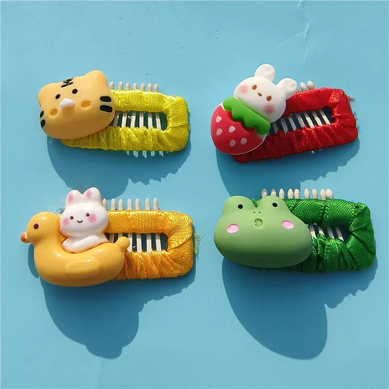 

New Dog Hair Clips Cute Animal Pet Hairpin Different Styles Comb Hair Grooming for Small Dogs Puppy Hair Accessories