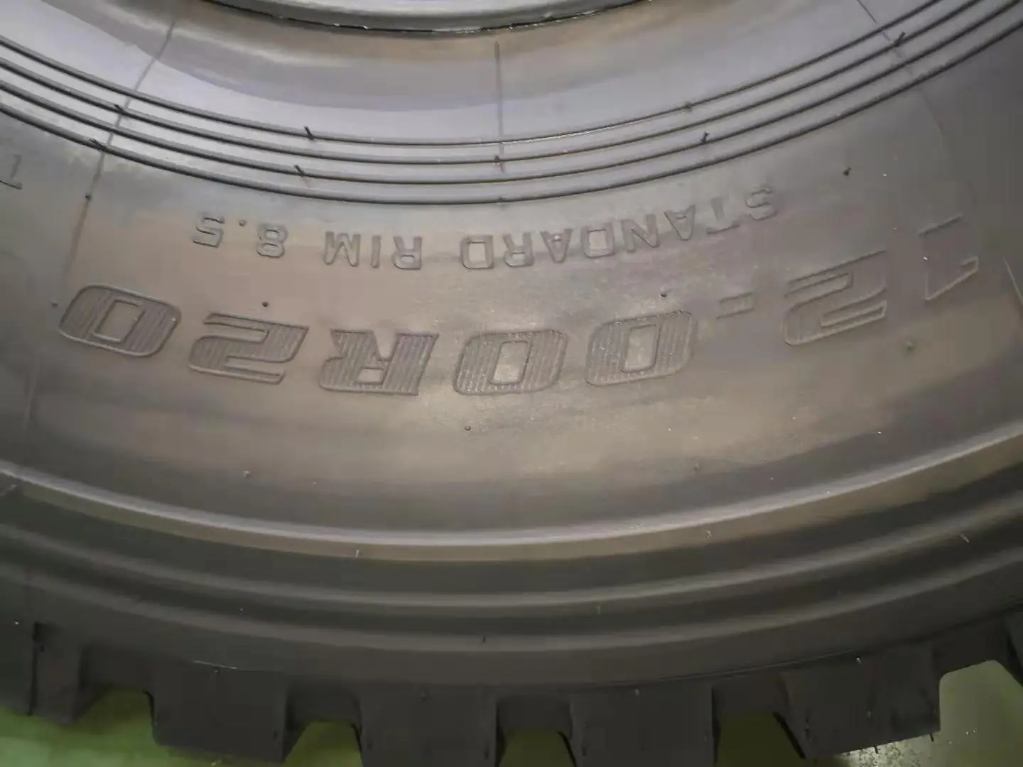 Top Quality Radial OTR Tire 12.00R20 China Manufacturer Low Price Sale
