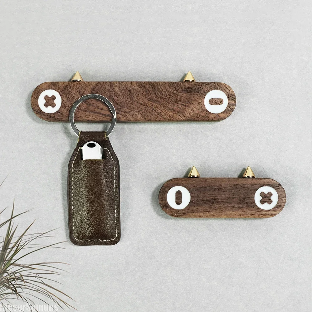 

Creative Magnetic Key Hook Entrance Storage Refrigerator Magnet Cute Cat Door Solid Wood Brass Magnet Hook Wire Sundry Storage
