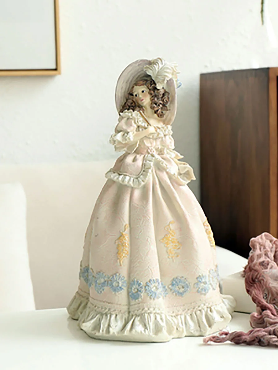 European Girl Character Decorations, Creative Home, Desktop, Living Room, Wine Cabinet, Bedroom Decoration, Modern, Simple Gif