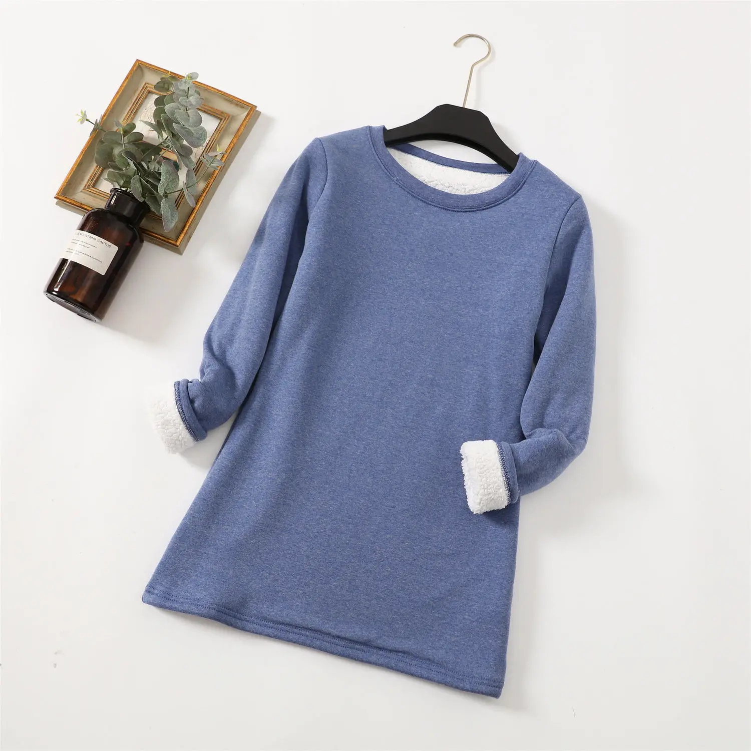 Autumn and winter new medium and long velvet bottoming shirt T-shirt thickened cotton fleece sweater slim fit warm top