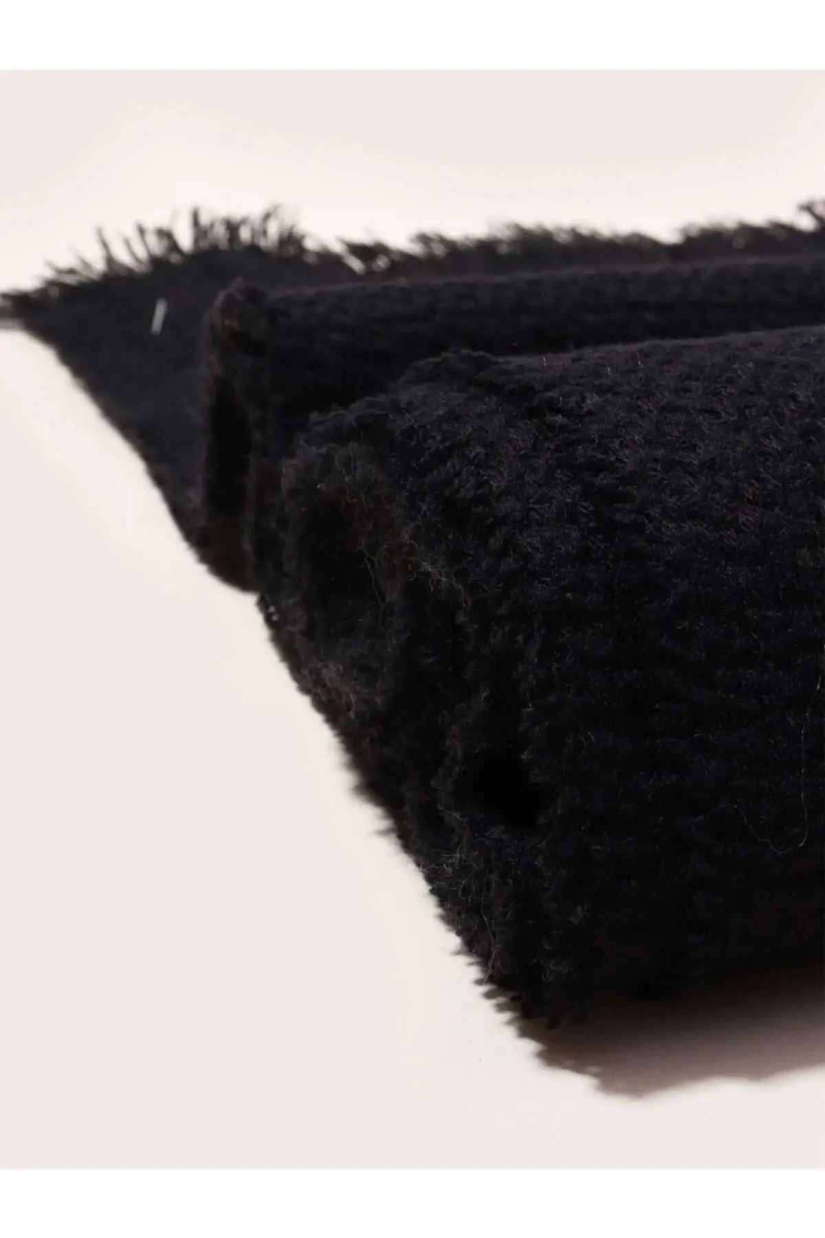 Unisex Solid Black Thick Scarf