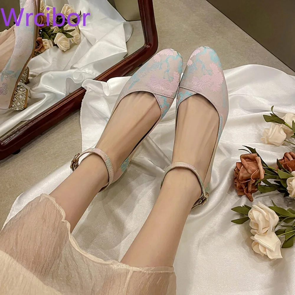 

Women's Shoes Pumps Popular, New Chinese, Light Pink, Light Yellow, Elegant Lady Style,Can Be Matched with Long Dresses