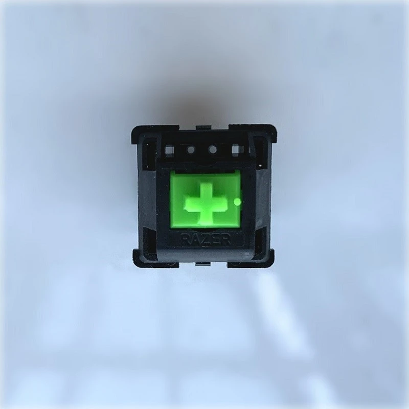 Рисунок 3 - оригинальные зеленые механические переключатели Razer