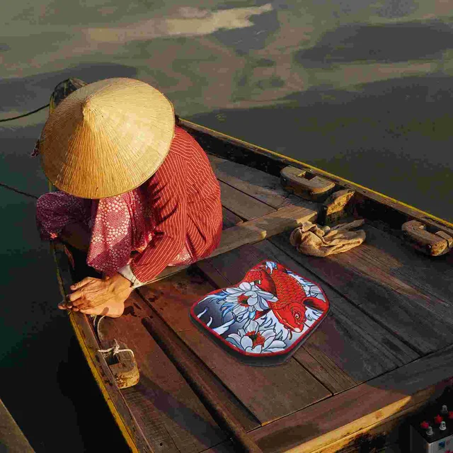 편안하고 다목적적인 카누와 카약 좌석을 위한 최적의 쿠션 패드