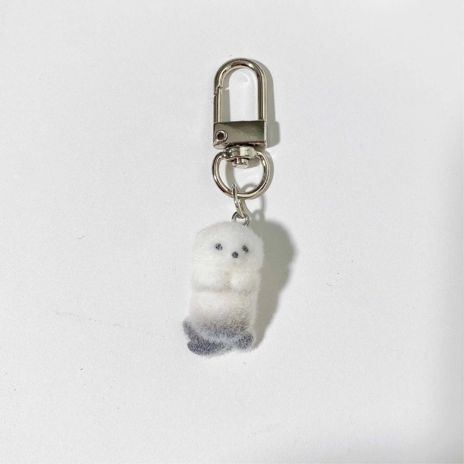 Entzückender 3D-Otter-Plüsch-Telefon-Charm-Gurt, niedlicher beflockter Tier-Schlüsselanhänger für Mädchen, Kawaii-Taschenanhänger im Ins-Stil – Detail 10