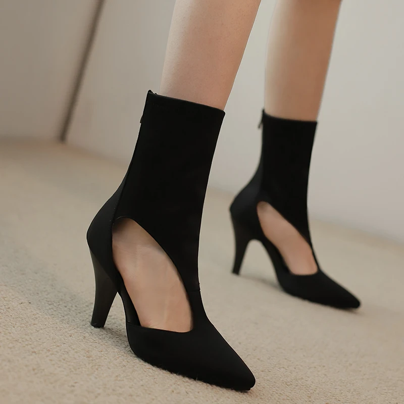 

Женские полусапожки из эластичной ткани, с острым носком, на высоком каблуке