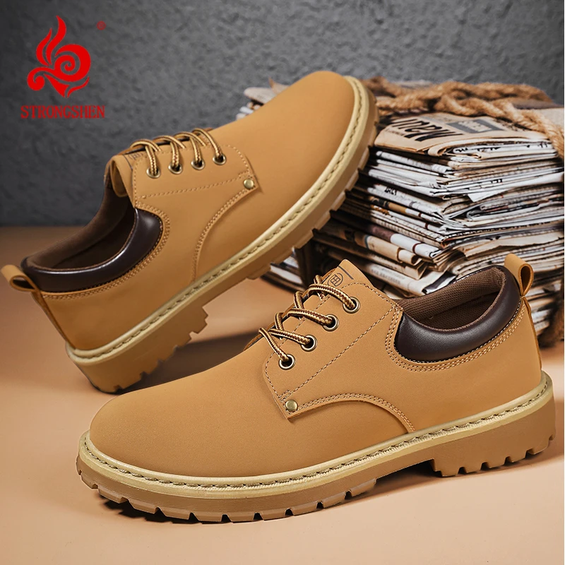 

STRONGSHEN Spring Autumn British Retro Tooling Shoes Fashion Casual Work Shoes Sneakers Men Brogue Zapatos De Hombre Men Loafers