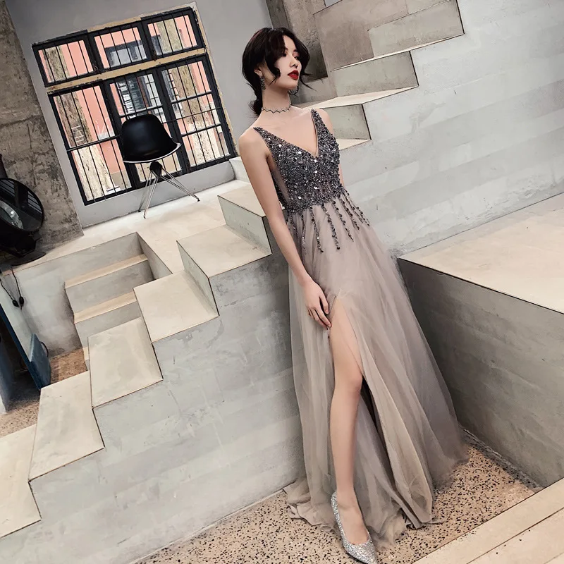 

LZPOVE Beading Evening Dress V-Neck Dark Grey High Split Tulle Sweep Train Sleeveless Prom Gown A-line Backless Vestido De Gala