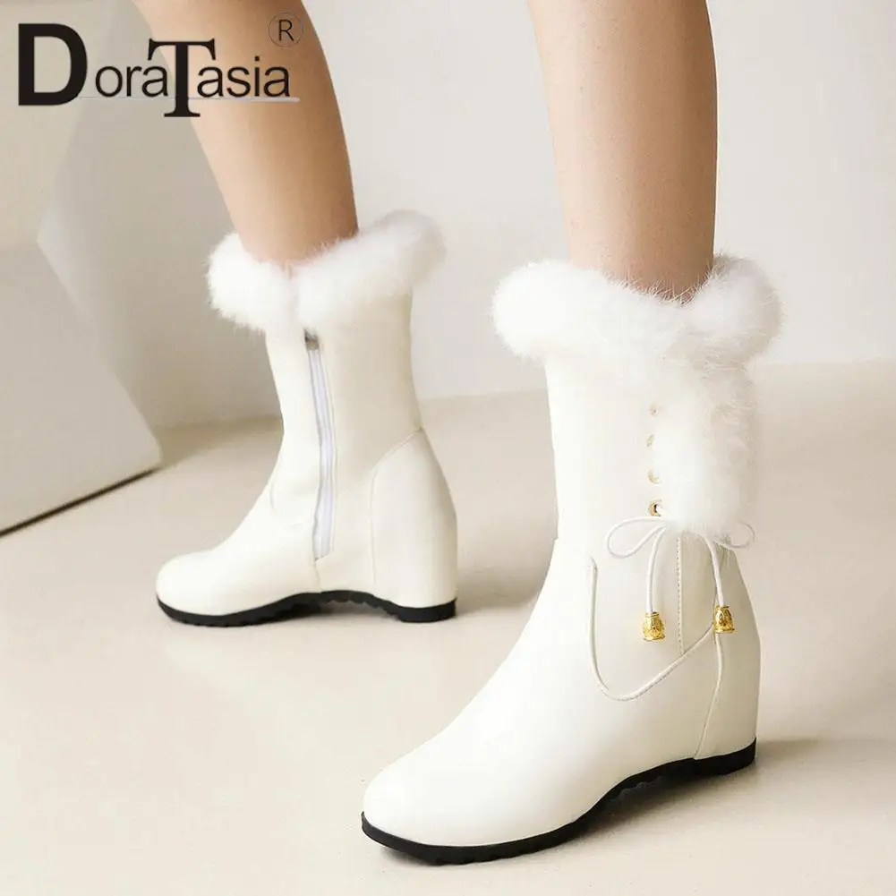 

Big Size 34-43 Brand New Female Height Increasing Plush Boots Fashion Faux Fur Winter Snow Boots Women Casual Warm Woman Shoes
