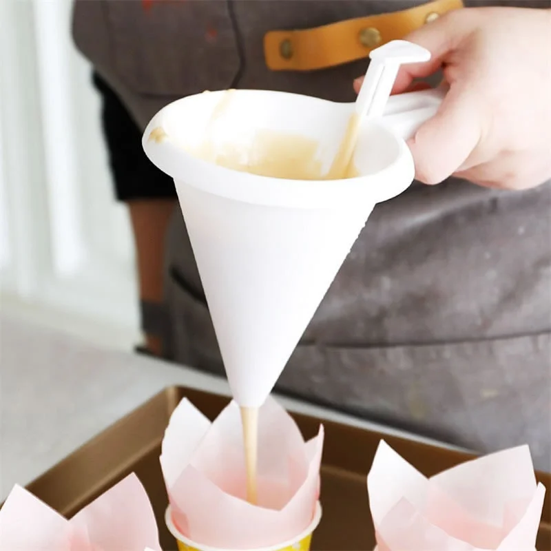 Adjustable Butter Cream Frosting Handheld Funnel Dispenser Pancake Portion Cup Mold Cake Chocolate Kitchen Baking Tools