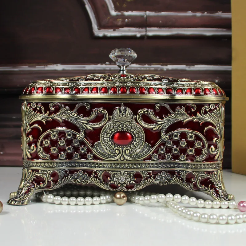 

Europe Large Capacity Bronze red Metal Jewelry Box Jewelry Organizer Tin Storage Box For Women's Gift Jewelry Container Z192