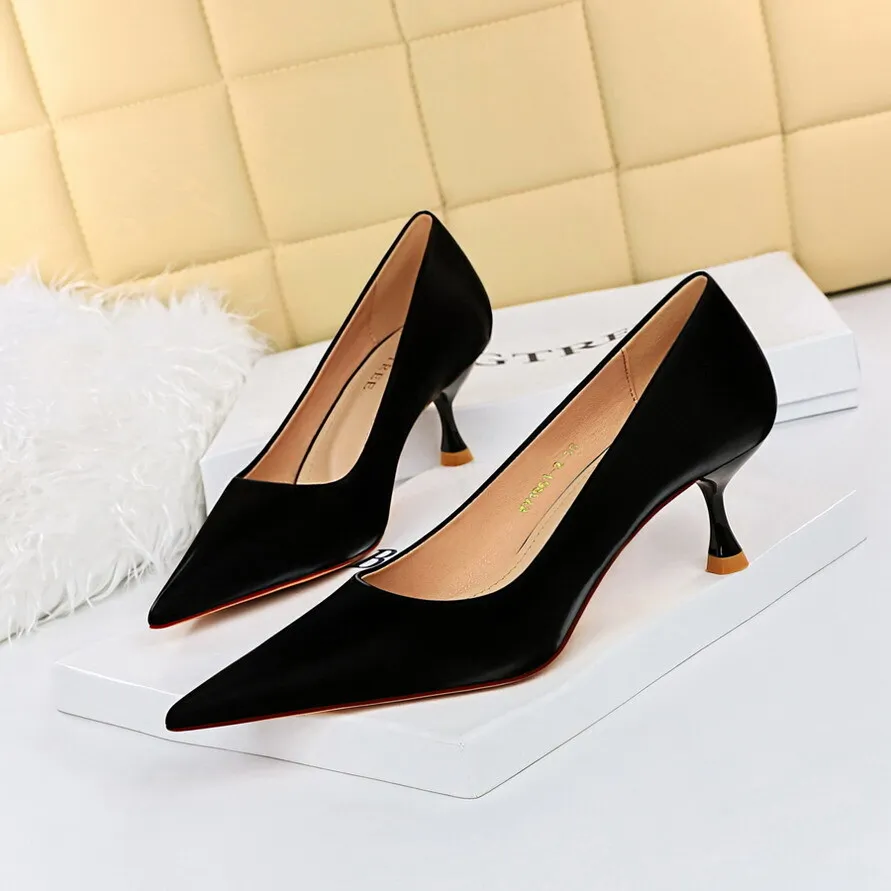 thumbnail image 1 of Zapatos de tacón alto puntiagudos, sencillos, ajustados, de moda, versátiles, para primavera y otoño, nuevos para mujer, 1 of 4