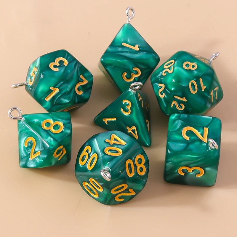 Leslie 7-teiliges Set Bunte Acryl-Würfel-Anhänger, Spierelemente, Mehrseitige Digitale Würfel-Charms, Tragbare Spielzeuge für DND RPG TRPG Spiele – Detail 15