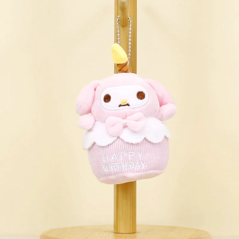 thumbnail image 1 of Colgante de peluche con forma de tarta de cumpleaños de 12 cm para niña, bonito muñeco de jade Guigou, llavero con forma de estrella Kabi, colgante de muñeca para niña, regalo, 1 of 5
