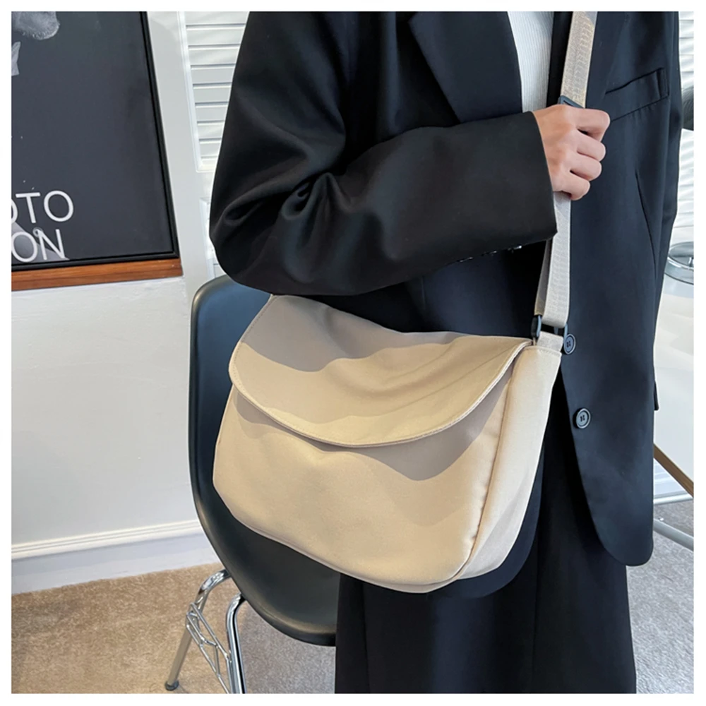 Solid Color Designer 2022 New Women'S Crossbody Bag Fashion High Quality Nylon Ladies Shoulder Bag Girls Student Bags Sac A Main