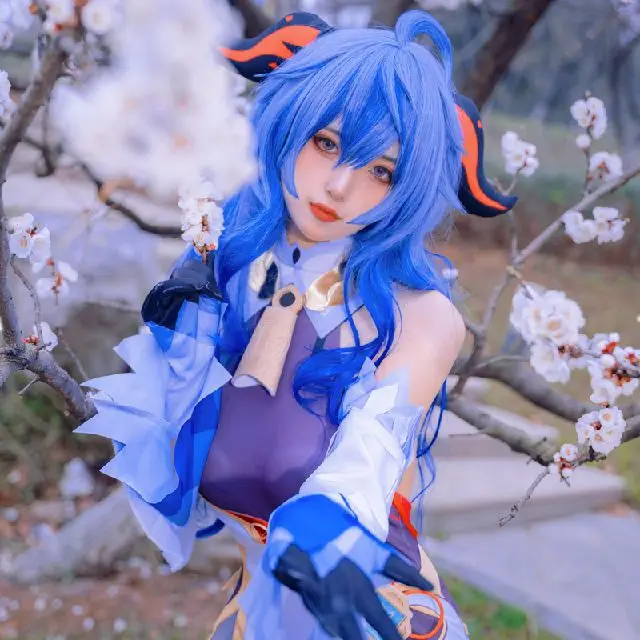 

Genshin impact cos Ganyu animation game costume, women's suit ice follows the moon, coconut sheep cosplay beautiful cos party