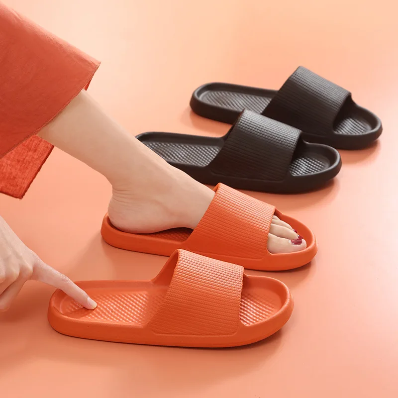 Fashion Men's Women's Bathroom Slippers Home Shower Shoes for Women Men Anti-Slip Sandals EVA Thick Sole Bath Flip-Flops Couples 2