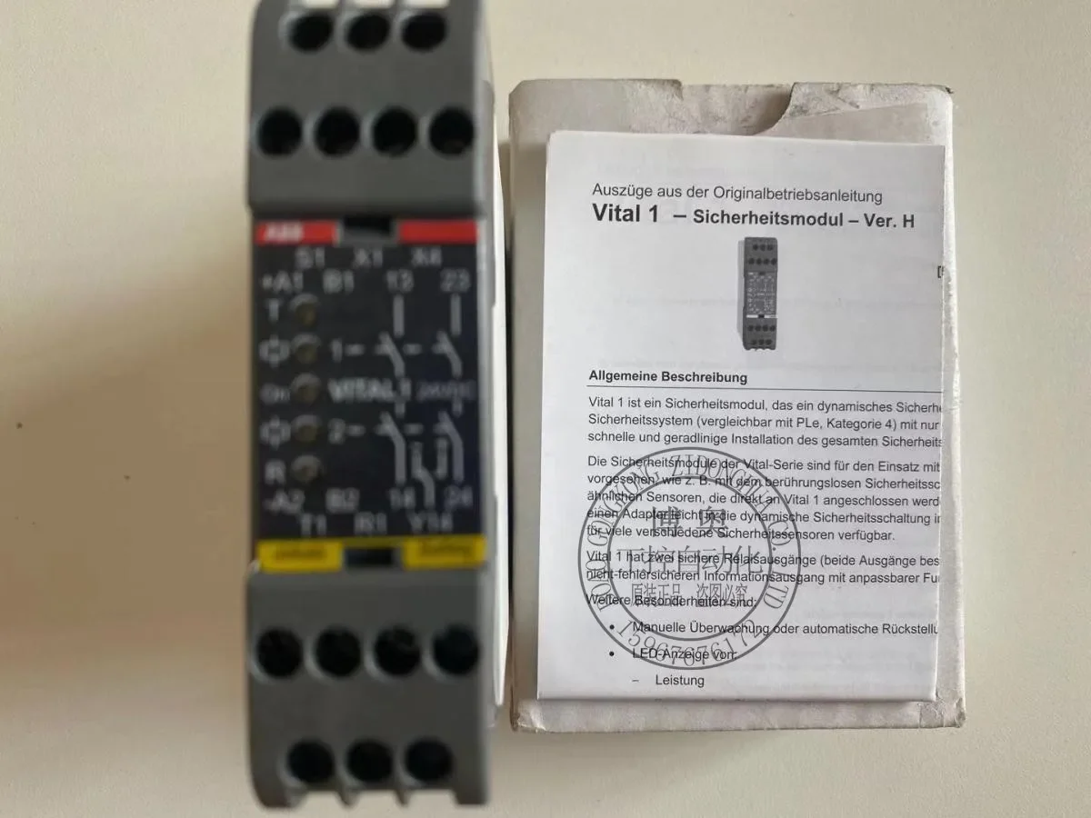 

VITAL1 original safety relay safety module 2TLA020052R1000 stock inquiry