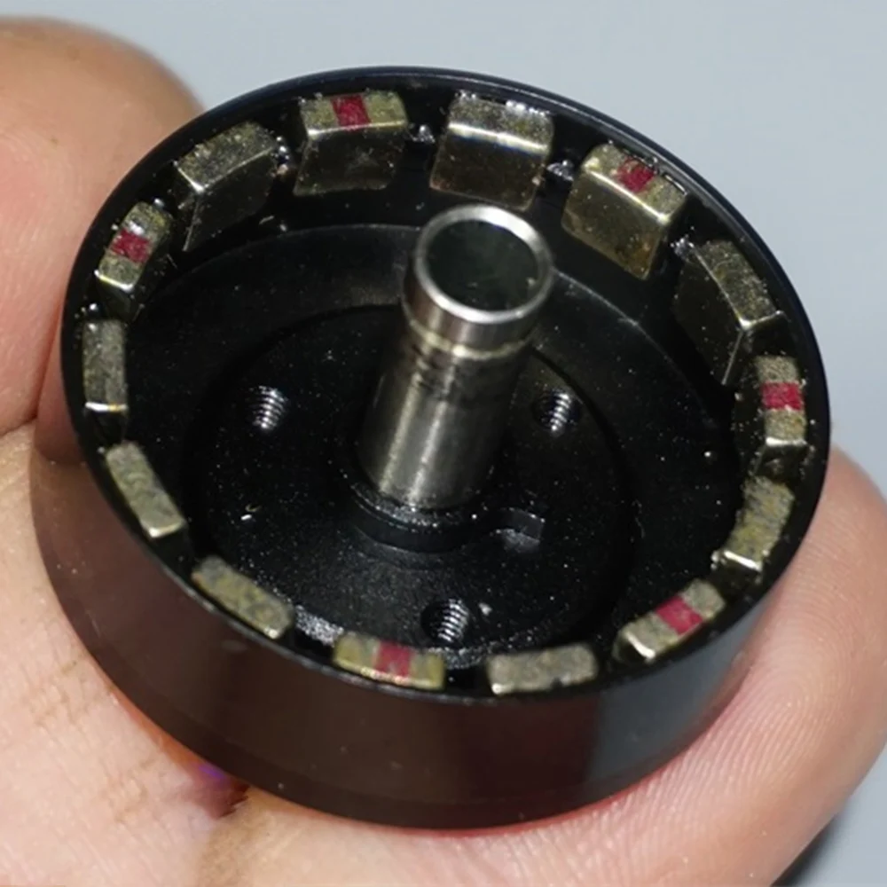 Micro moteur sans balais 2204 12V 330KV arbre creux 4mm pour drone PTZ