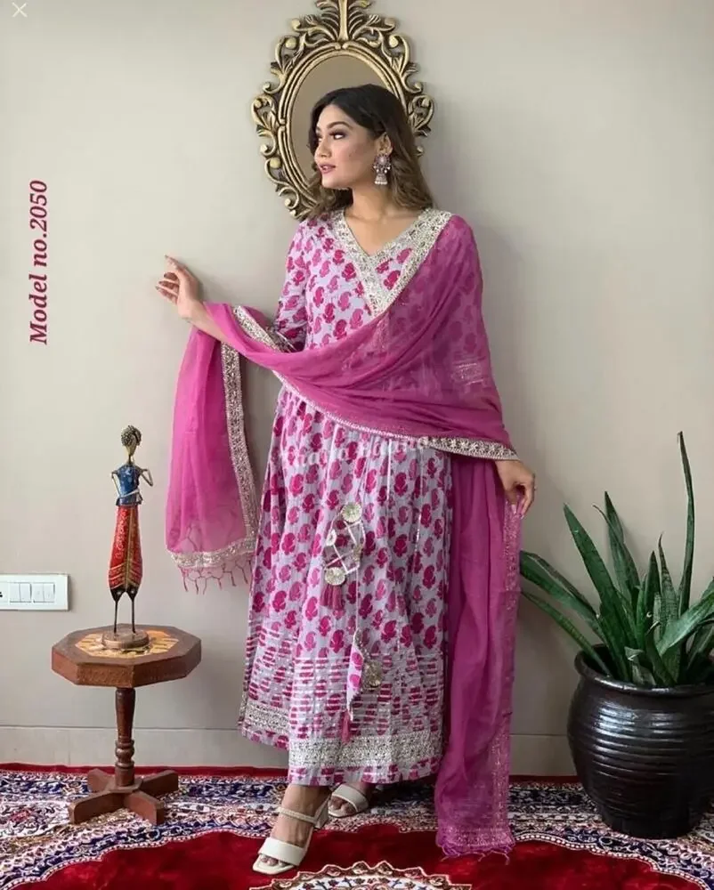 Cotton Kurti Palazzo Dupatta Indian Diwali Party Wearing Anarkali Dress Pink evelyn tripp wearing pink постер