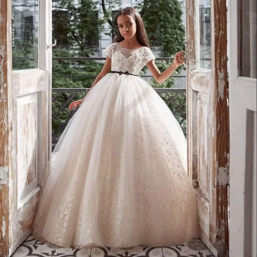 

Cap Sleeves Flower Girl Dresses For Weddings Ball Gown Tulle Appliques Long First Communion Dresses Little Baby Kids