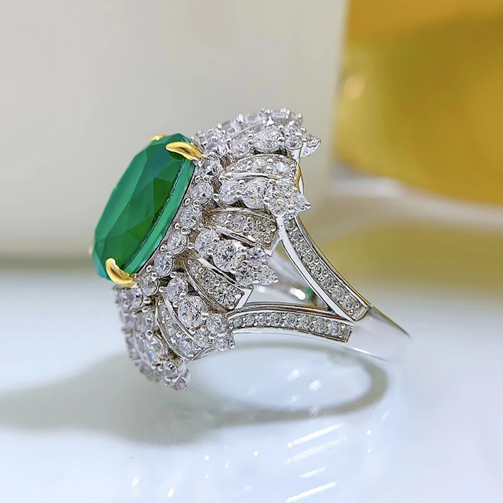 DARYLE emerald cocktail ring