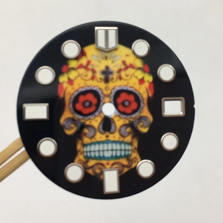 

No Logo 28.5mm Watch Dial Replacement and Modification Dial Skull Luminous Face for For NH35A Movement 3 Time Position