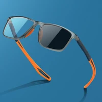 Lunettes de soleil photochromiques carrées pour hommes et femmes, de luxe, Ultra légères, TR90, Anti-lumière bleue, nuances caméléon pour l'extérieur 1