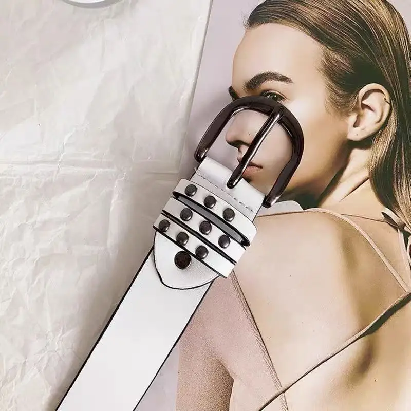 Y2k Retro-Punk-Stil breiter Bund Damen Subkultur vielseitiger einfarbiger Nietengürtel Nischendesign gepaart mit Rock Trend – Detail 6