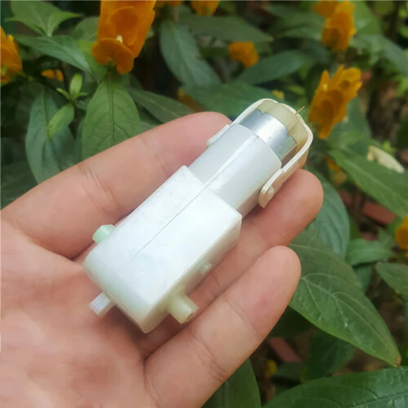 Micro Tt-130 T-Shape Motoriduttore Dual Shaft Plastic Gearbox Motor Dc 3V 5V 6V 40Rpm High Torque Robot Fai Da Te Smart Car Toy